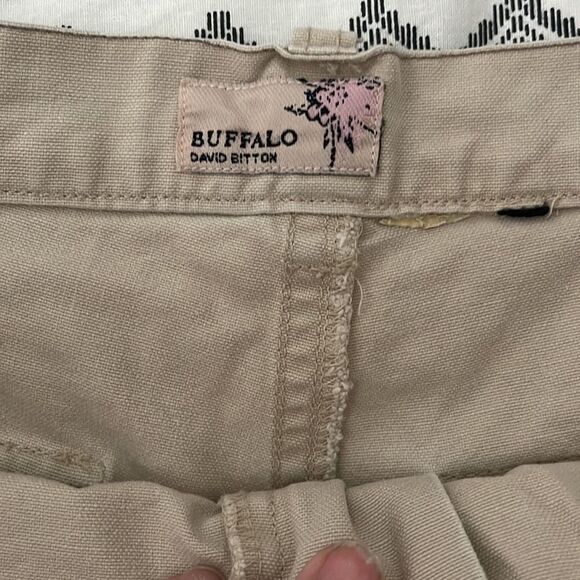 Cute Buffalo David Britton shorts with pockets - Picture 3 of 4